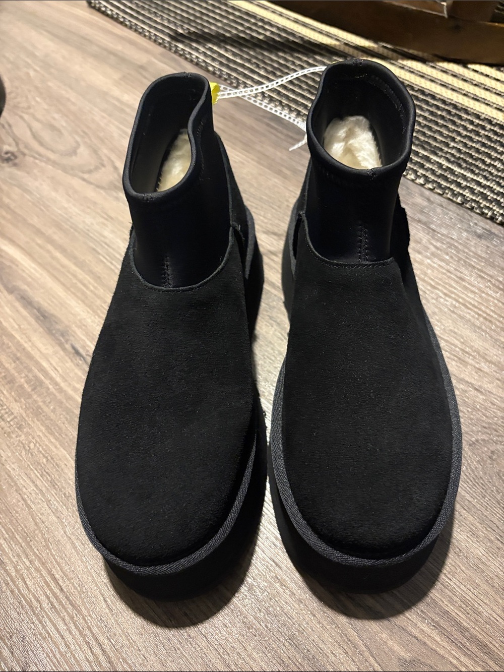 NWOT Ugg Classic Mini Dippers Platform Ankle Boots - Size 7 - Picture 3 of 8
